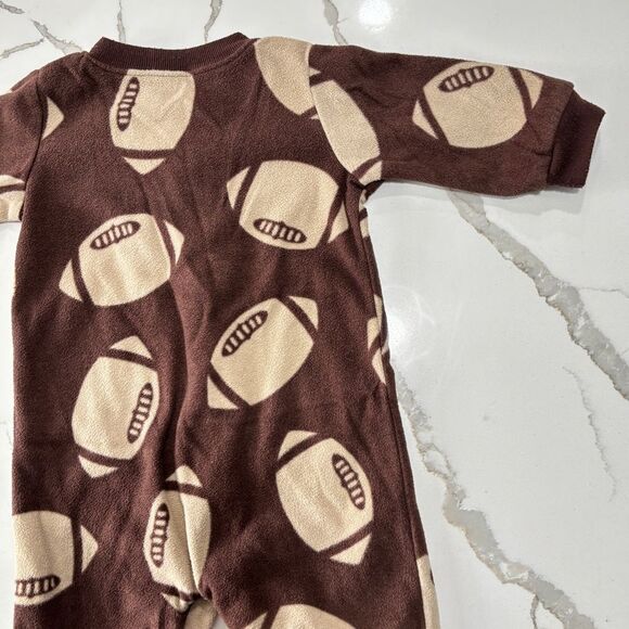 Carter’s | Boys Brown Football Baby Fleece Romper Sleeper 6M - Picture 8 of 12